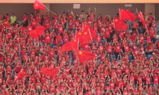 OG真人平台:追光 | 国足再战沙特，熬夜也值得！